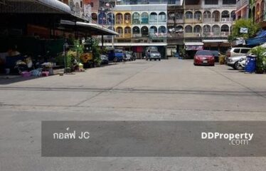 ขาย ตึกแถว ใกล้ แยกลำสาลี เพียง 800 เมตร 3 ชั้นครึ่ง ซอยรามคำแหง 58-3 ทำเลดี